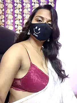 Webcam Model (cutie_pei002)  is live.Free join now!