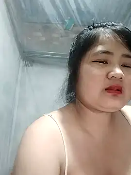 bigboobs186 - BigBoobs186's free webcam