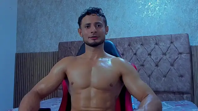 Adonys_Lewis_ webcam