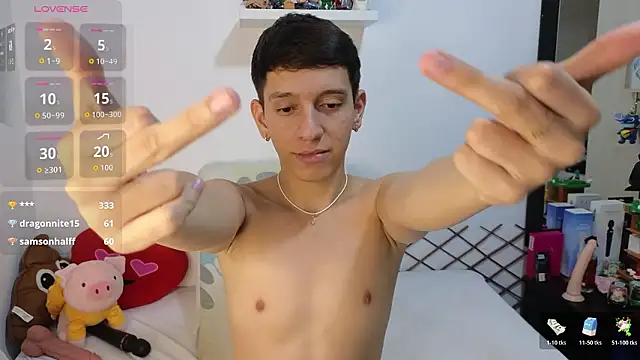 milky__boy_ webcam