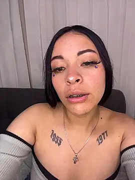 cristal__violetaa webcam