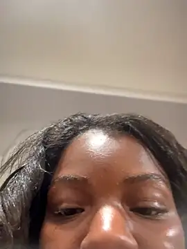 wishwashhy22 (F young) - Strip tease