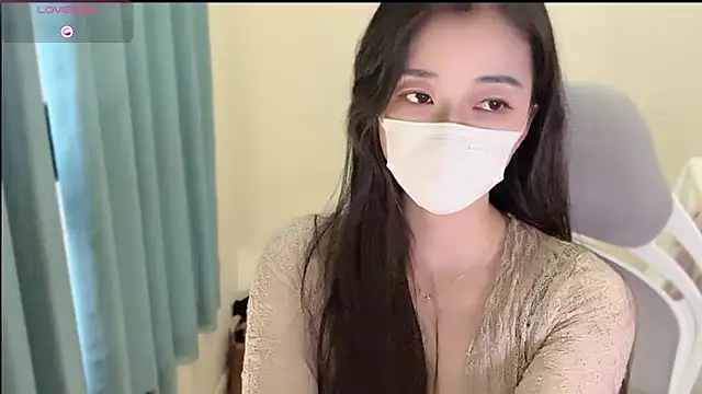 美女Xxxooo-188在线直播