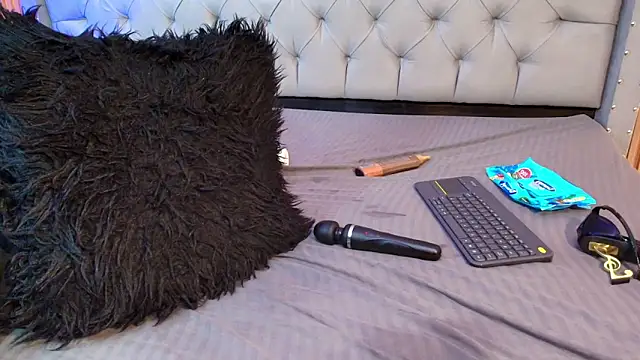 Scarlett_diaz17 webcam