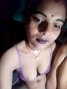 Maya_bhoji webcam