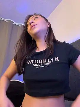 Dirty-Bunnyyy webcam