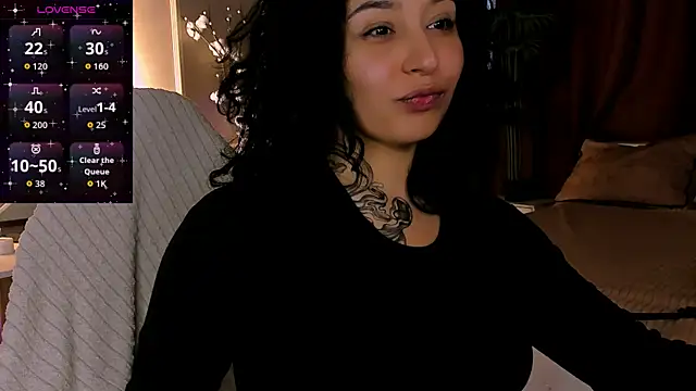 Aisha_Goldstein webcam