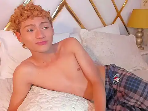 jacobrusso - JacobRusso's free webcam - UK Sex Cams