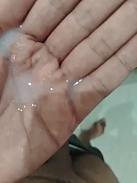 Hornylonda556 webcam