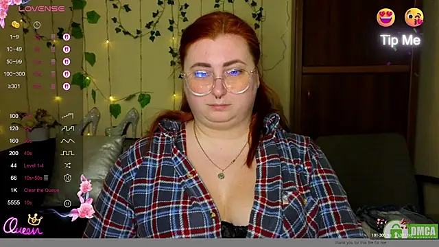 Alicia_love00 webcam