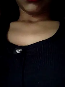 Webcam Model (sana-5)  is live.Free join now!