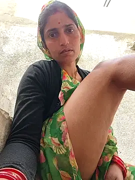 pooja_shre (F young) - rtmp://live.doppiocdn.com/ext