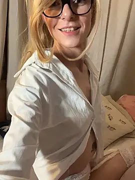 Olivia-Brooks webcam