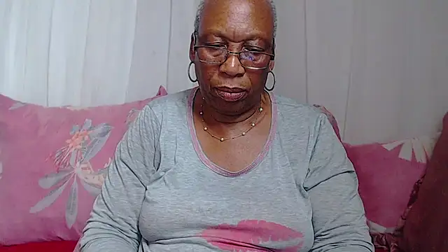 Freakyassnwildx webcam