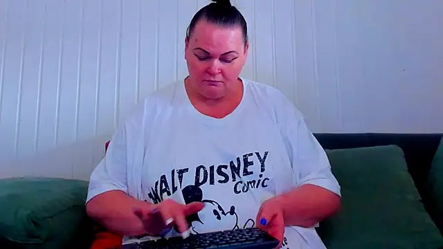 MilanaBiegert webcam