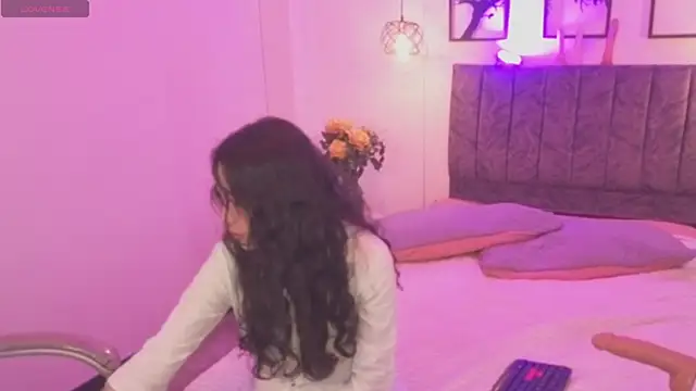 Samantha_blow webcam