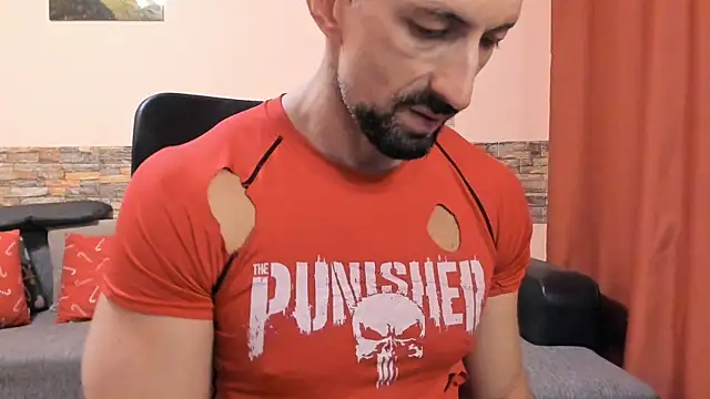 HotHunkTrainer webcam