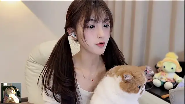 美女LH7在线直播