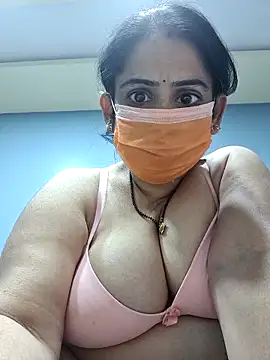 diyam4002 from StripChat is Freechat