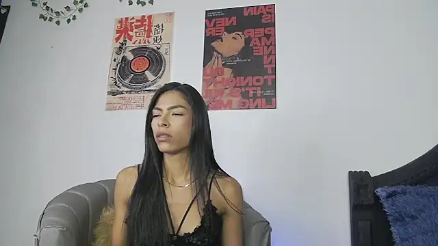 CoralieBronson webcam