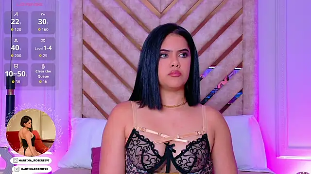 Martina-Roberts- webcam