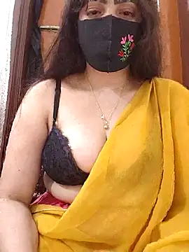 Webcam Model (Saanvi-Sen)  is live.Free join now!