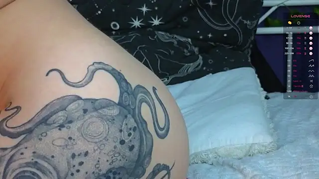 Scarlettsrorm webcam