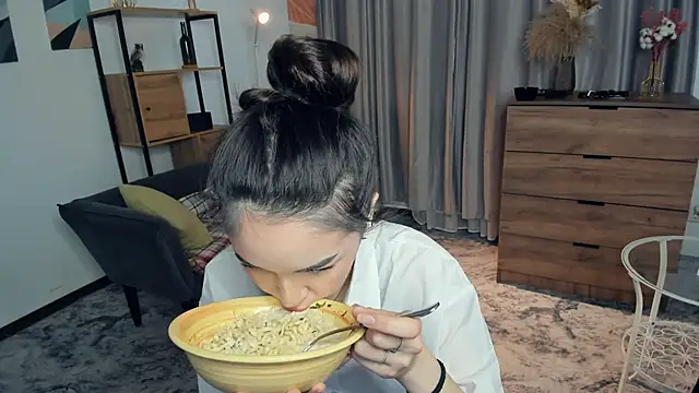 AvantgardAlone webcam