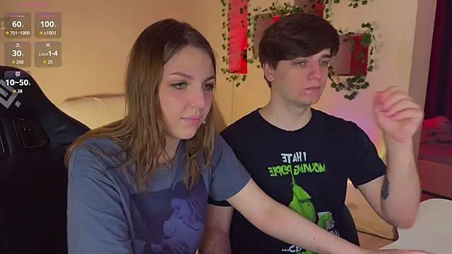 RobertAndLinela webcam