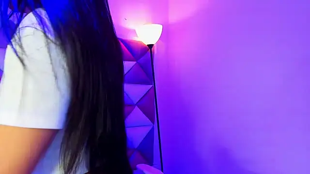 Cameron_cutte webcam