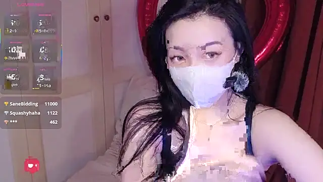 nayomi_34f webcam