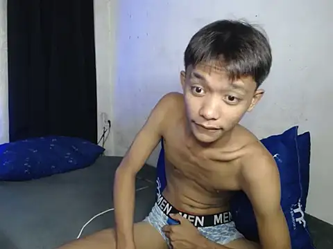 Innocentfucker webcam