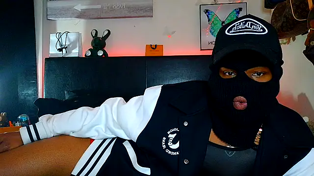 MasterFrenchies webcam