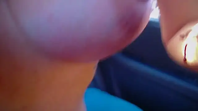 Yourguiltypassionn webcam