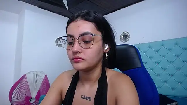 kathe-mills235 webcam