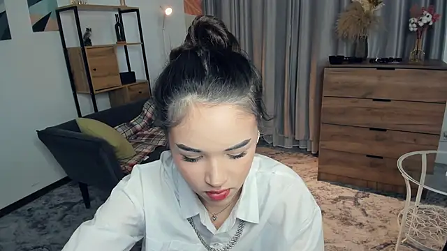 AvantgardAlone webcam