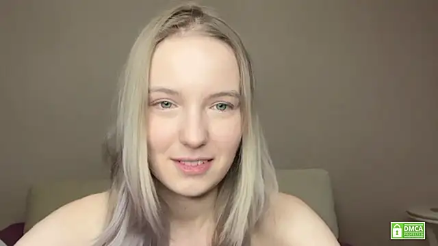 hongtomczak - HongTomczak's free webcam - UK Sex Cams