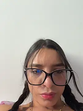 violeta365 - Violeta365's free webcam - UK Sex Cams