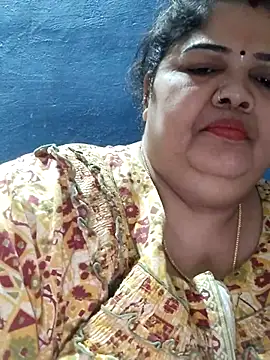 tamilthanushri webcam