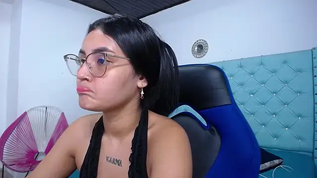 kathe-mills235 webcam