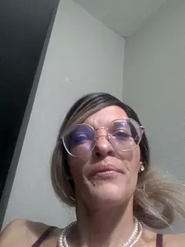 StonerrBarbie webcam