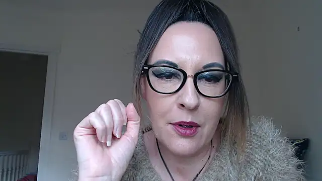 Humiliatrixxxx webcam