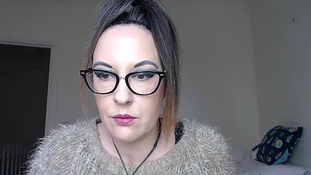 Humiliatrixxxx webcam