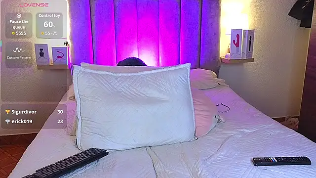 juliana-mancini webcam