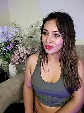Kiaraa88 webcam