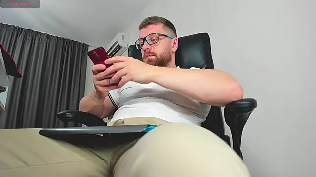 Findom_guy webcam