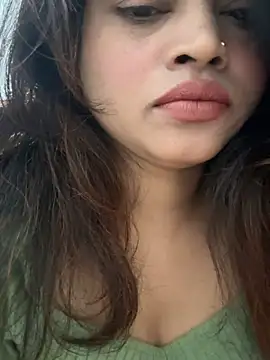 Webcam Model (riya_sharma11)  is live.Free join now!