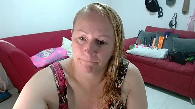 emperabigbootybigass webcam