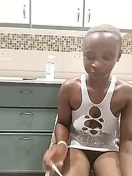 Sweetjuicyclitoris webcam