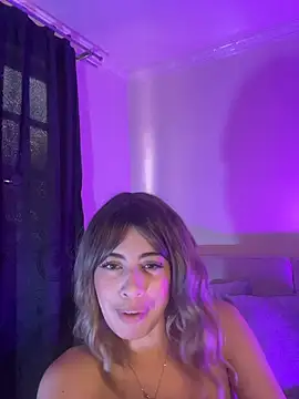 isabella-collins- webcam